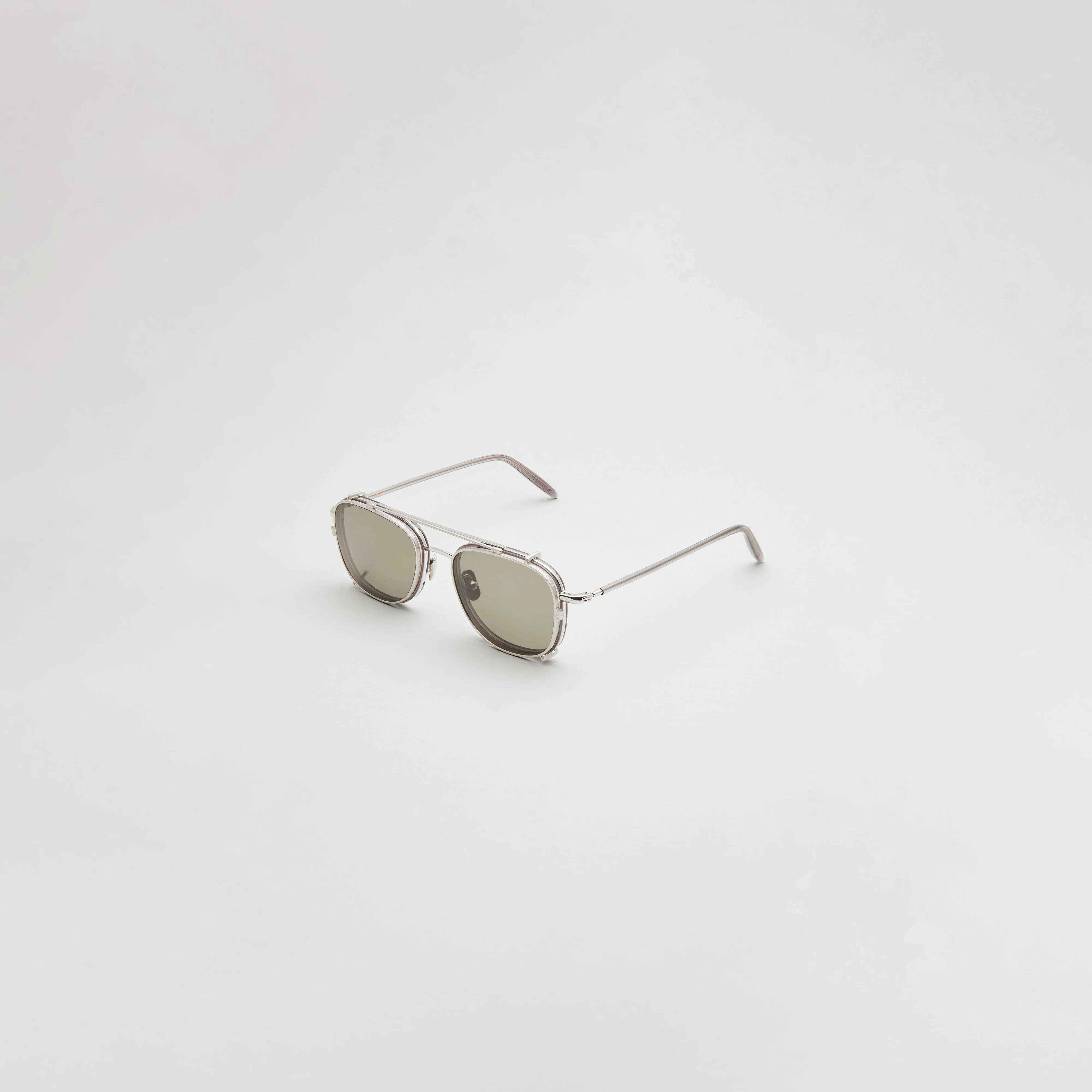 Chenies Clip-On - Image 4
