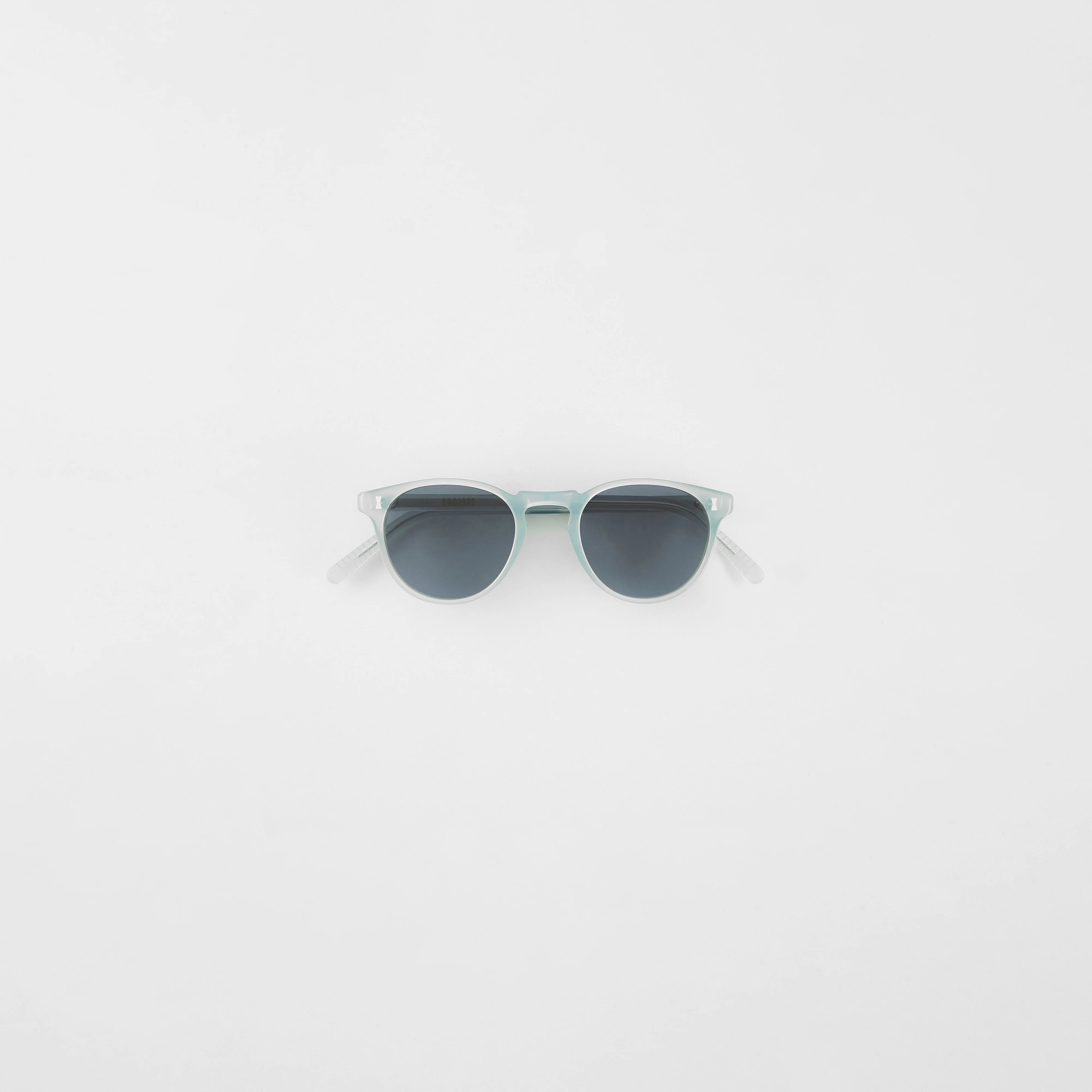 Coram - Image 11